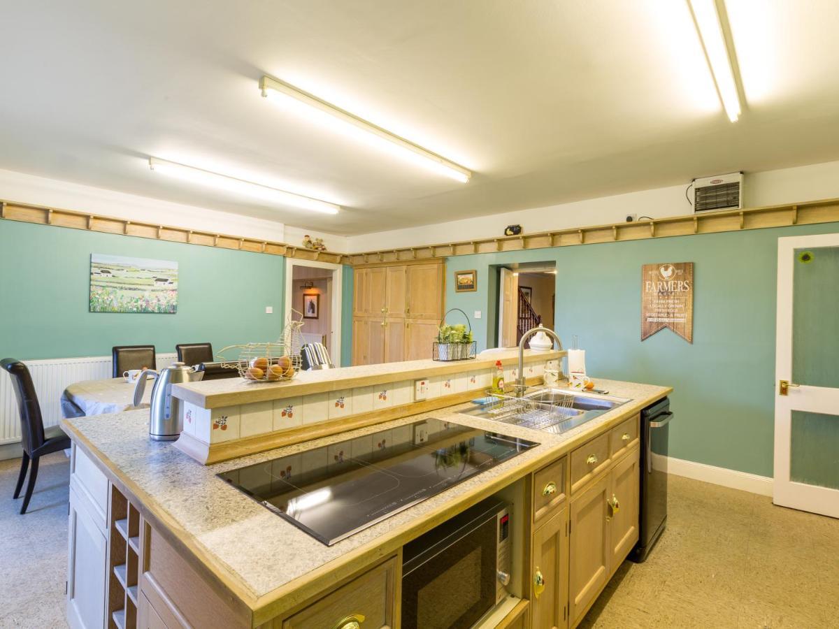 Vicarsford Farmhouse With Hot Tub Near St Andrews Exterior foto